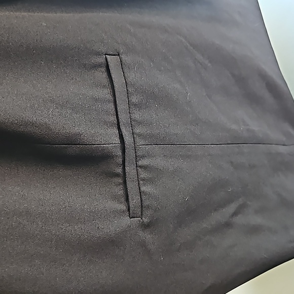 Torrid Studio Crepe Blazer - Picture 3 of 10